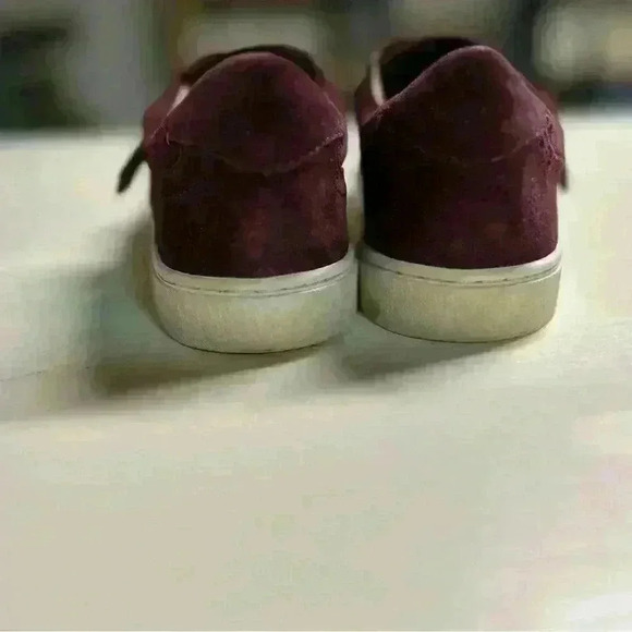 Frye Bordeaux Gemma Kiltie Suede Leather Slip-On Buckle Detail Sneaker Sz 7 - Picture 4 of 7